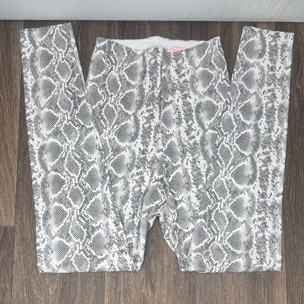 Commando Gray Snake Pattern Leggings - image 4